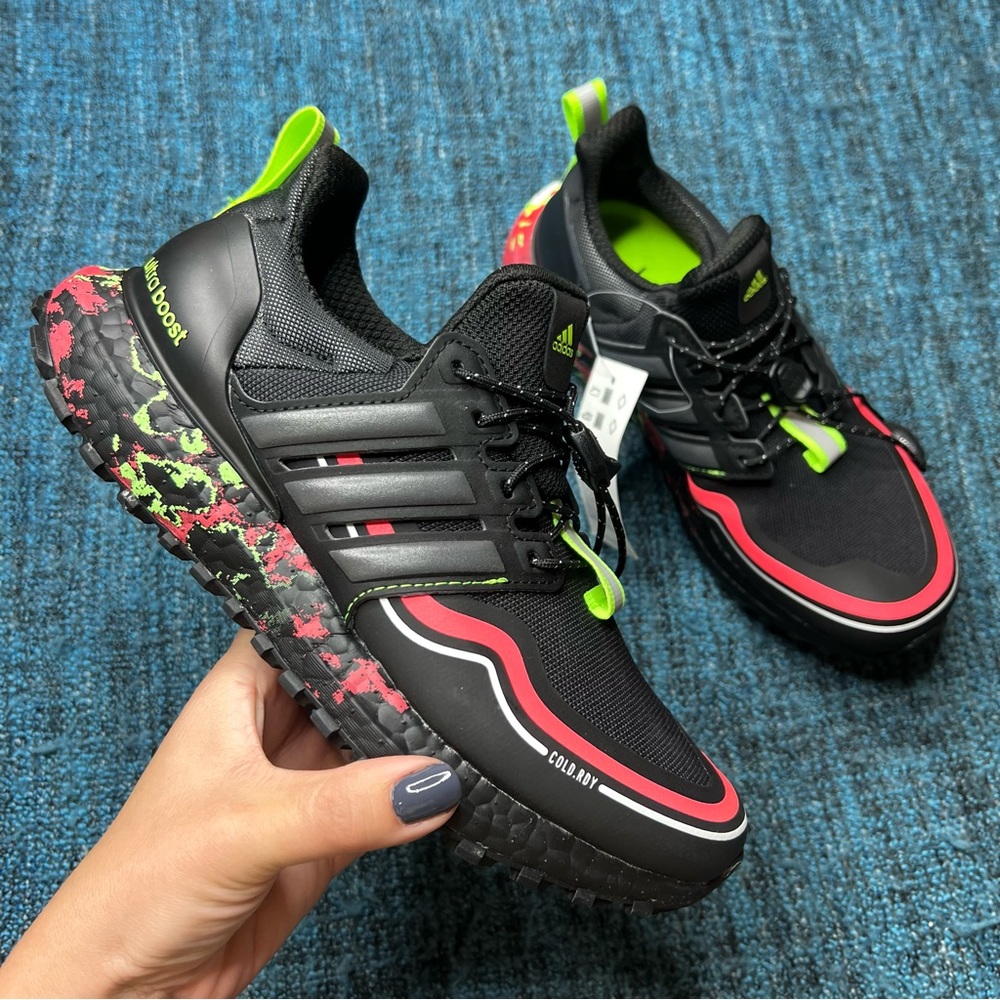 Adidas Ultraboost Winter.RDY Sneakers in Black Signal Pink